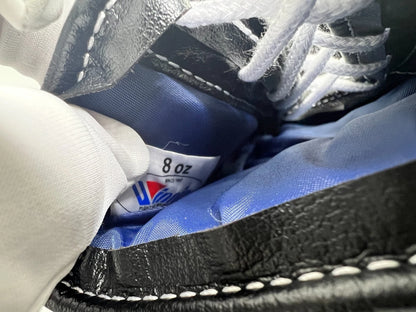 Black Leather Boxing Gloves – Professional Training & Sparring Gear