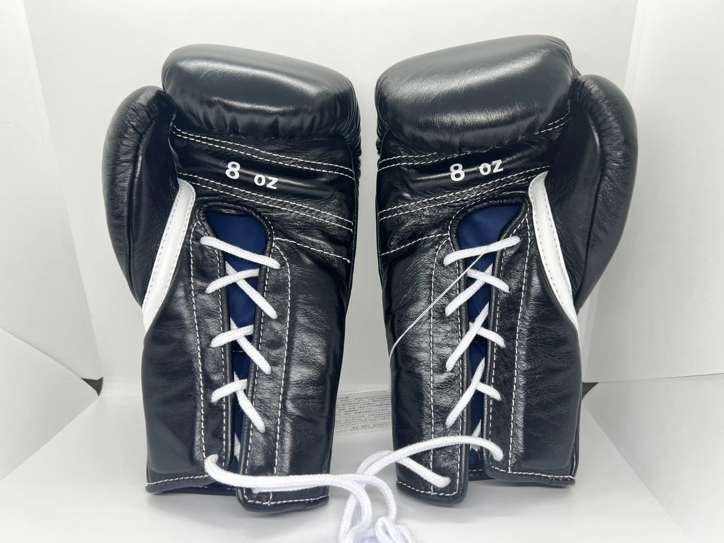 Black Leather Boxing Gloves – Professional Training & Sparring Gear